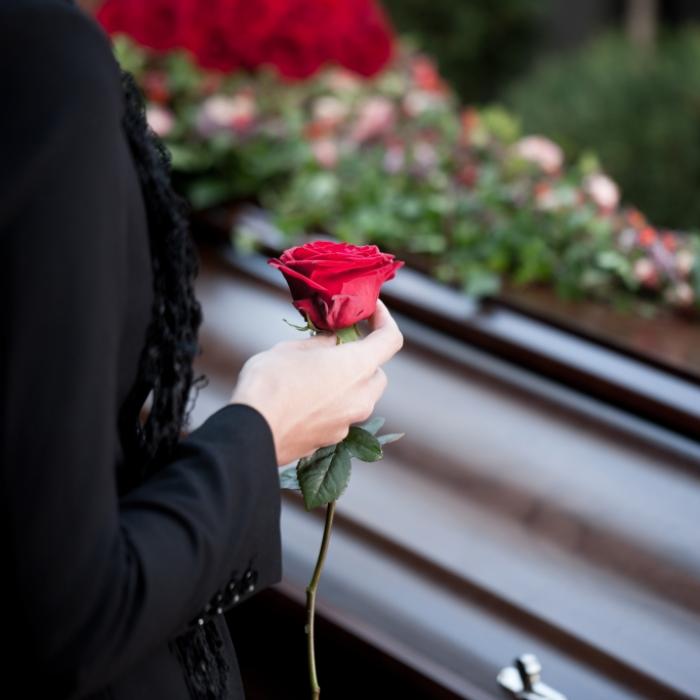 Plötzlicher Tod von Serienstar (32) sorgt für Betroffenheit