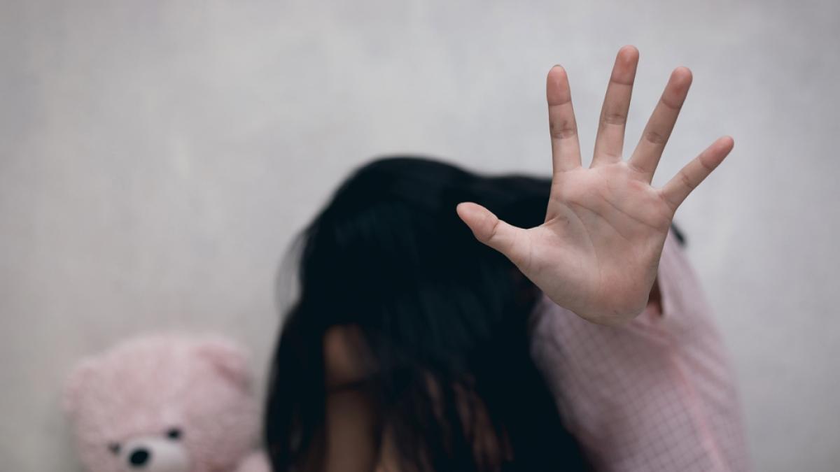 In Indien wurde ein M&auml;dchen von einem Mann mit einem Geldschein angelockt und vergewaltigt. (Foto)