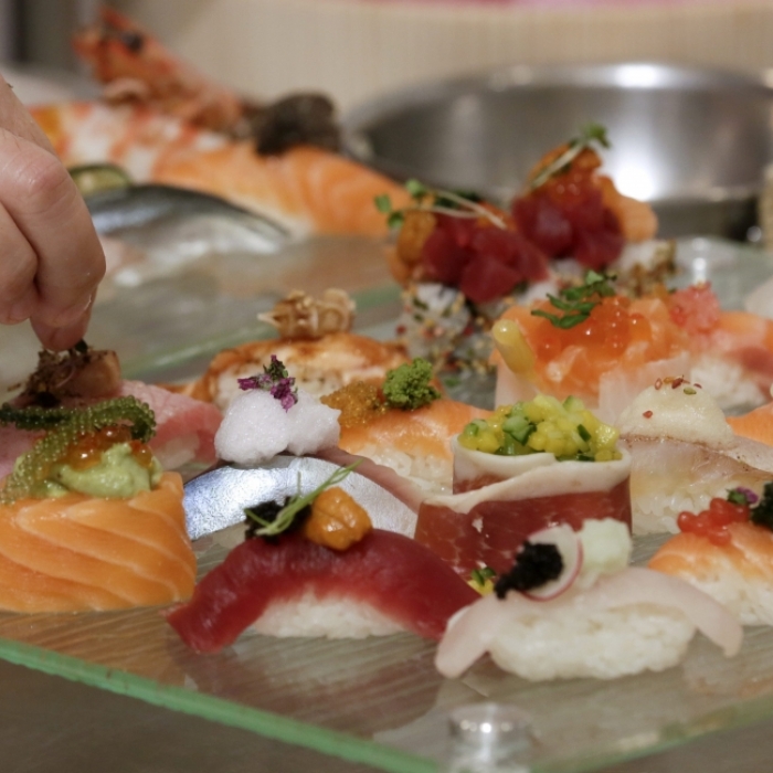 Gifte, Würmer und Co.! Wie gefährlich ist roher Fisch wirklich?