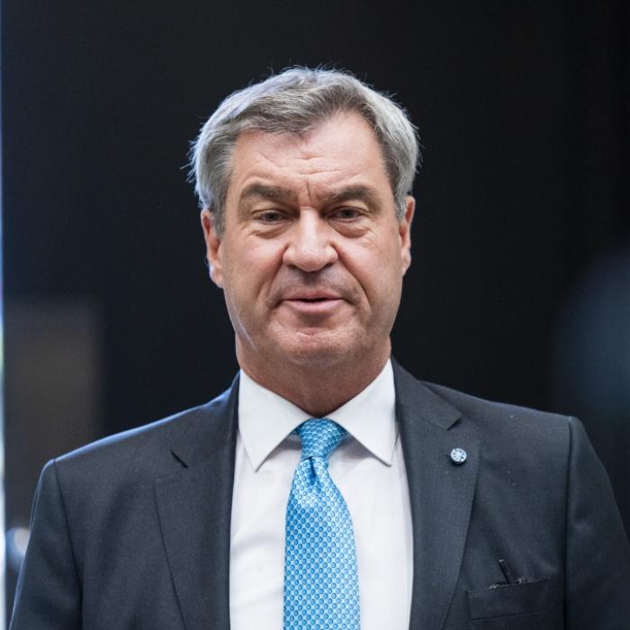 Mega-Gehalt und Millionen-Vermögen? So reich ist der CSU-Chef wirklich