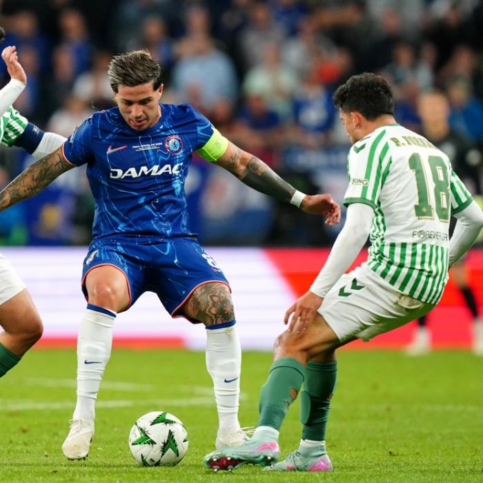 Real Betis Sevilla geschlagen - FC Chelsea schnappt sich den Pokal