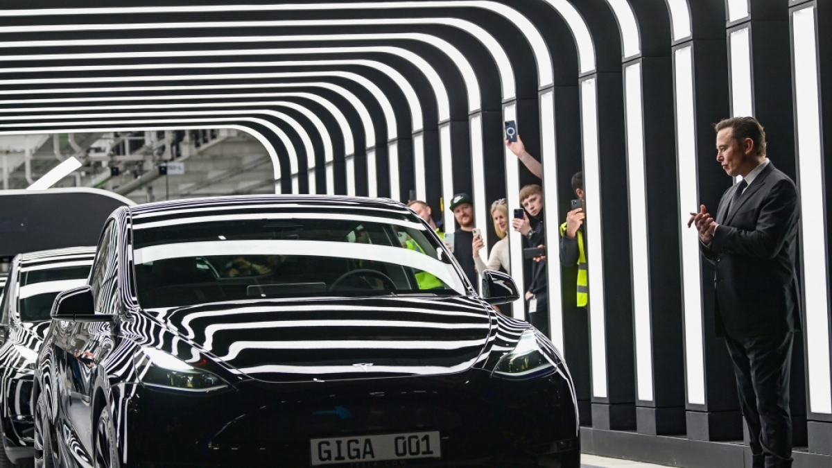 Der US-Konzern Tesla wurde jetzt von deutschen Verbraucherzentrale verklagt. (Foto)