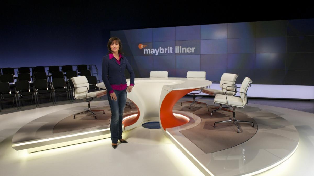 Maybrit Illner begr&uuml;&szlig;t auch am 7. April 2022 ihre G&auml;ste im ZDF-Talk, um aktuelle Themen zu debattieren. (Foto)