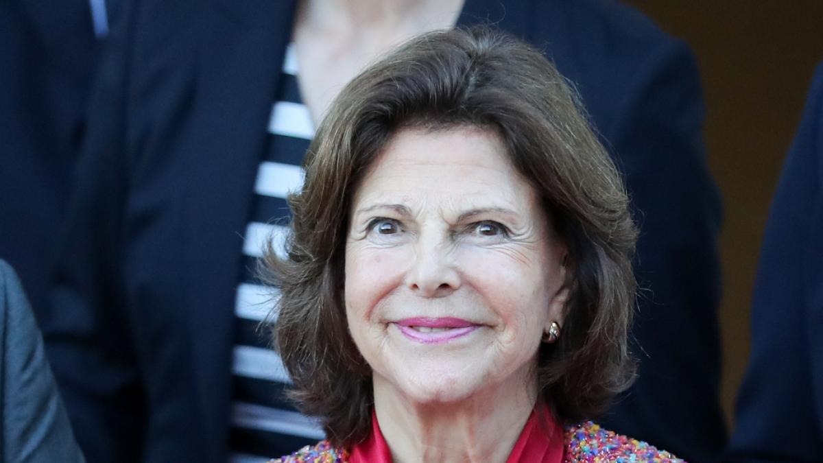 K&ouml;nigin Silvia von Schweden engagiert sich seit Jahren f&uuml;r Kinder in Not. (Foto)