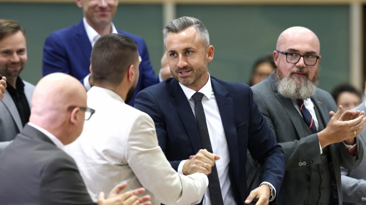 AfD-Politiker droht ZDF-Reporter Fabian K&ouml;ster: Sender und Journalisten-Verband reagieren deutlich (Foto)