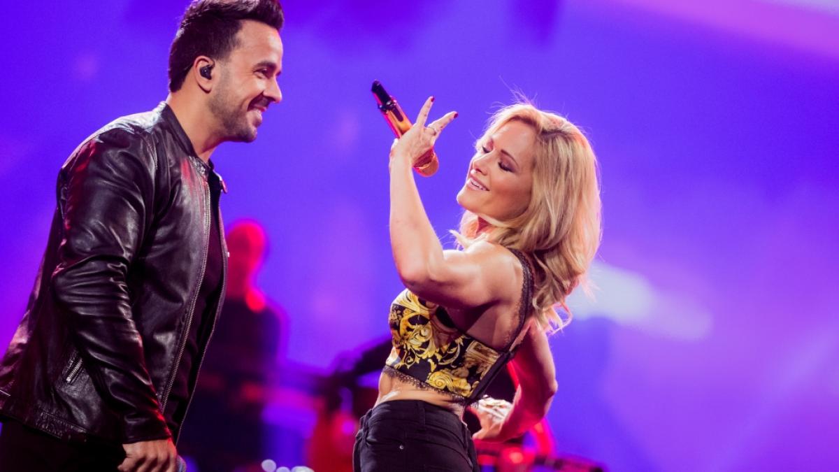 Schlagerk&ouml;nigin Helene Fischer hat sich Luis Fonsi als Duettpartner geschnappt - der Latinpop-Star steht ihr in Sachen Erfolg in nichts nach. (Foto)