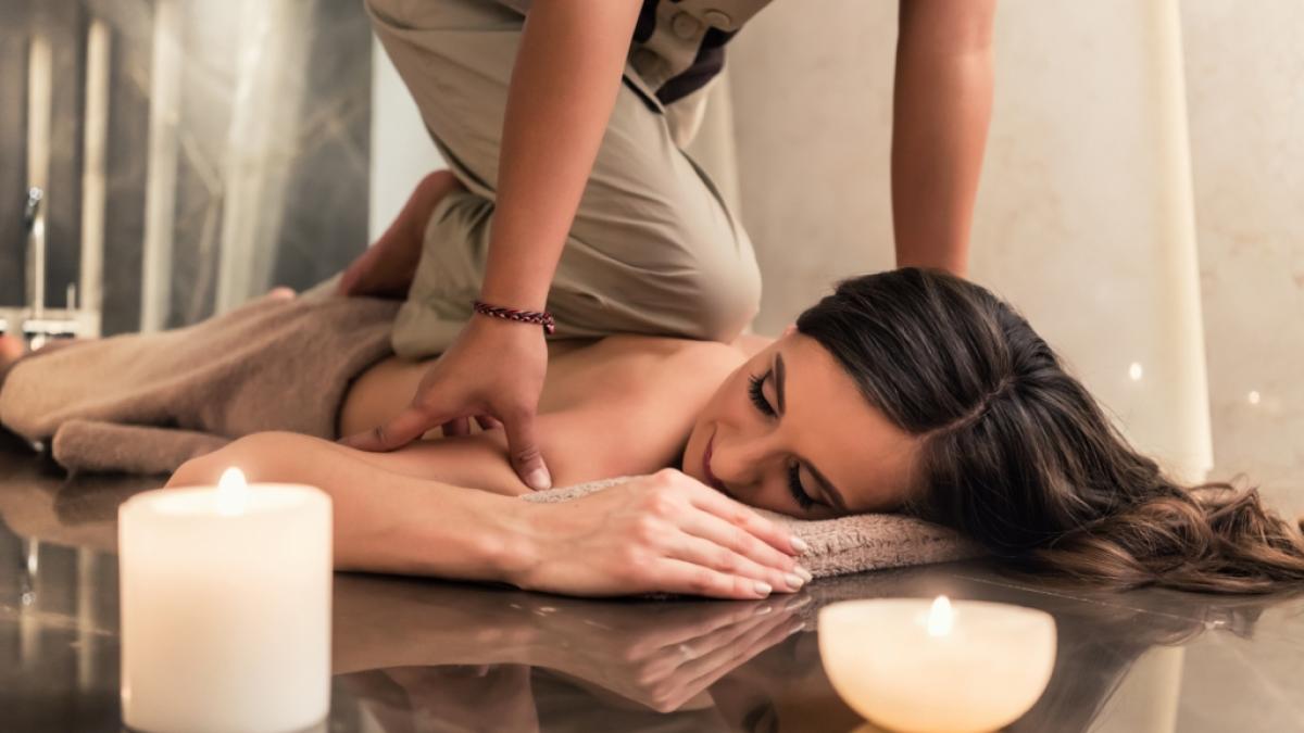 Nach dem r&auml;tselhaften Tod von Ping Chayada steht die Frage im Raum, ob die 20-j&auml;hrige S&auml;ngerin infolge einer schiefgegangenen Thai-Massage starb (Symbolfoto). (Foto)