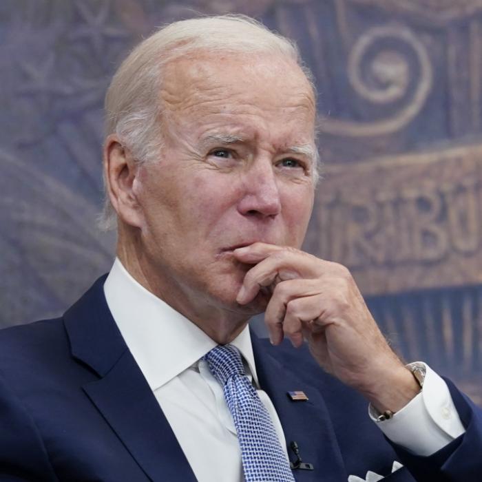 US-Präsident zum zweiten Mal corona-positiv! Spekulationen um andere Krankheit 