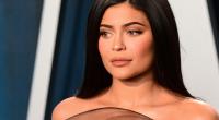Kylie Jenner zog mit ihrem Lack-Dress einmal mehr alle Blicke auf sich.