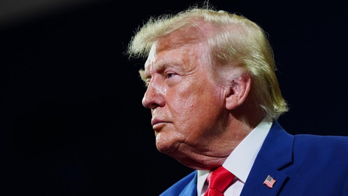 Donald Trump versch&auml;rft den Ton gegen&uuml;ber dem Iran und droht mit Angriffen auf Kraftwerke und Br&uuml;cken, falls Teheran erneut Schiffe in der Stra&szlig;e von Hormus attackiert. (Foto)