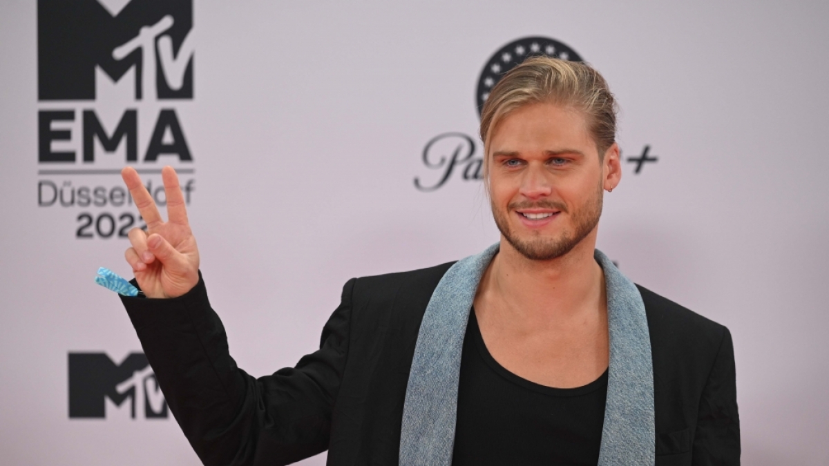 R&uacute;rik G&iacute;slason&nbsp;l&auml;sst bei Instagram die Muskeln spielen. (Foto)