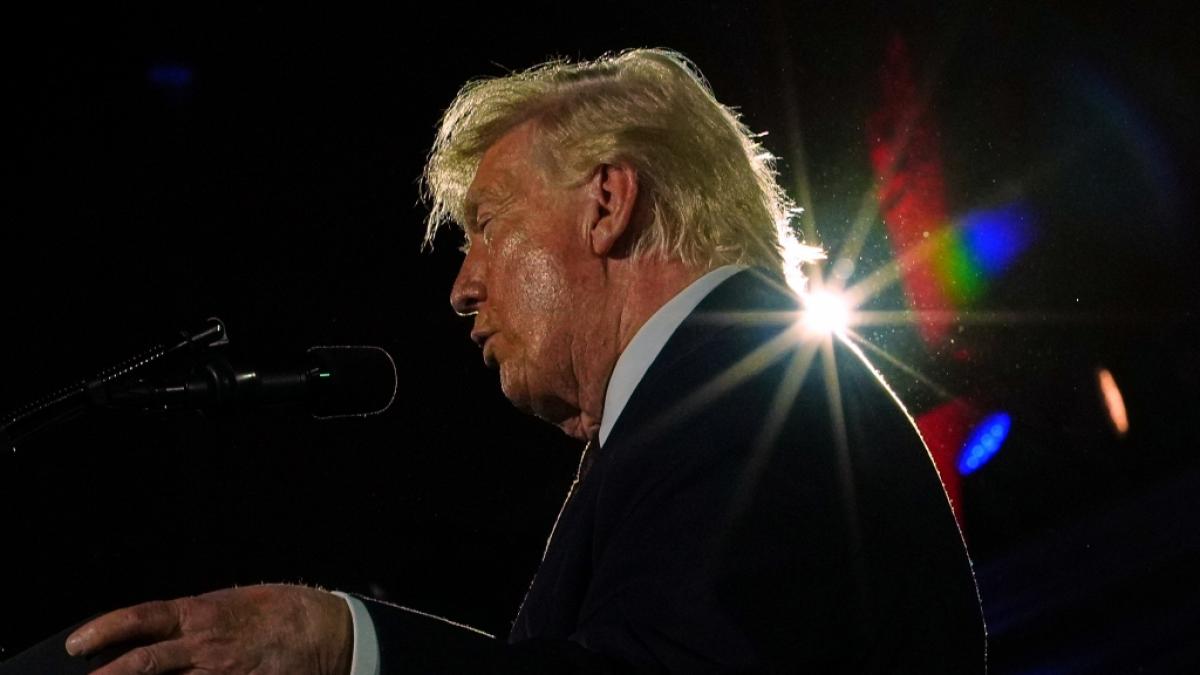 Donald Trump hat den "America First Award" &uuml;berreicht bekommen. (Foto)