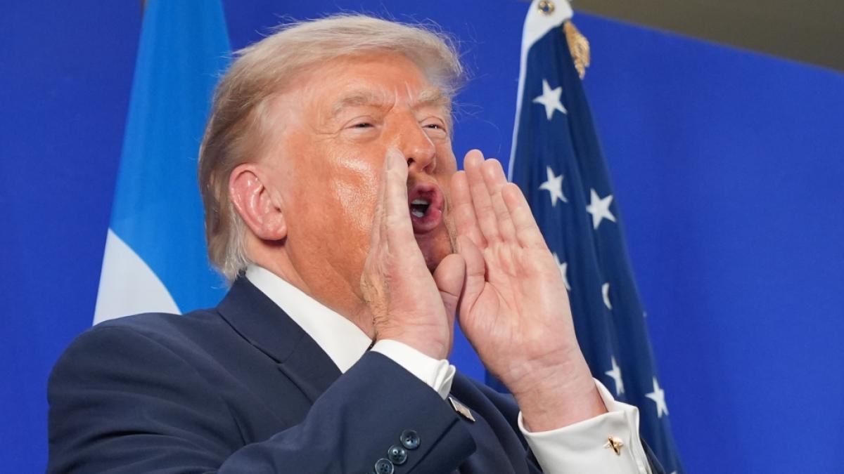 Donald Trump droht dem Iran mit massiver Vergeltung. (Foto)