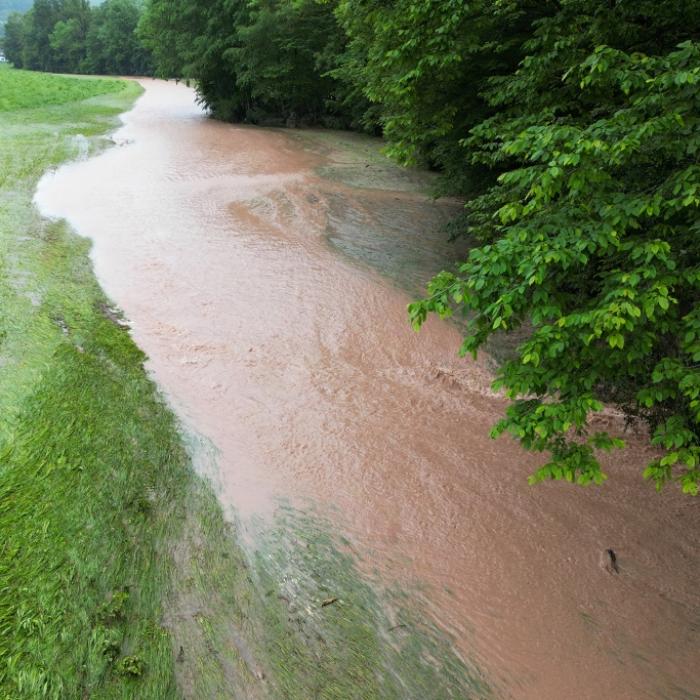 Erneut bis zu 70 Liter Regen möglich - Meteorologen warnen vor Sturzfluten und Erdrutschen