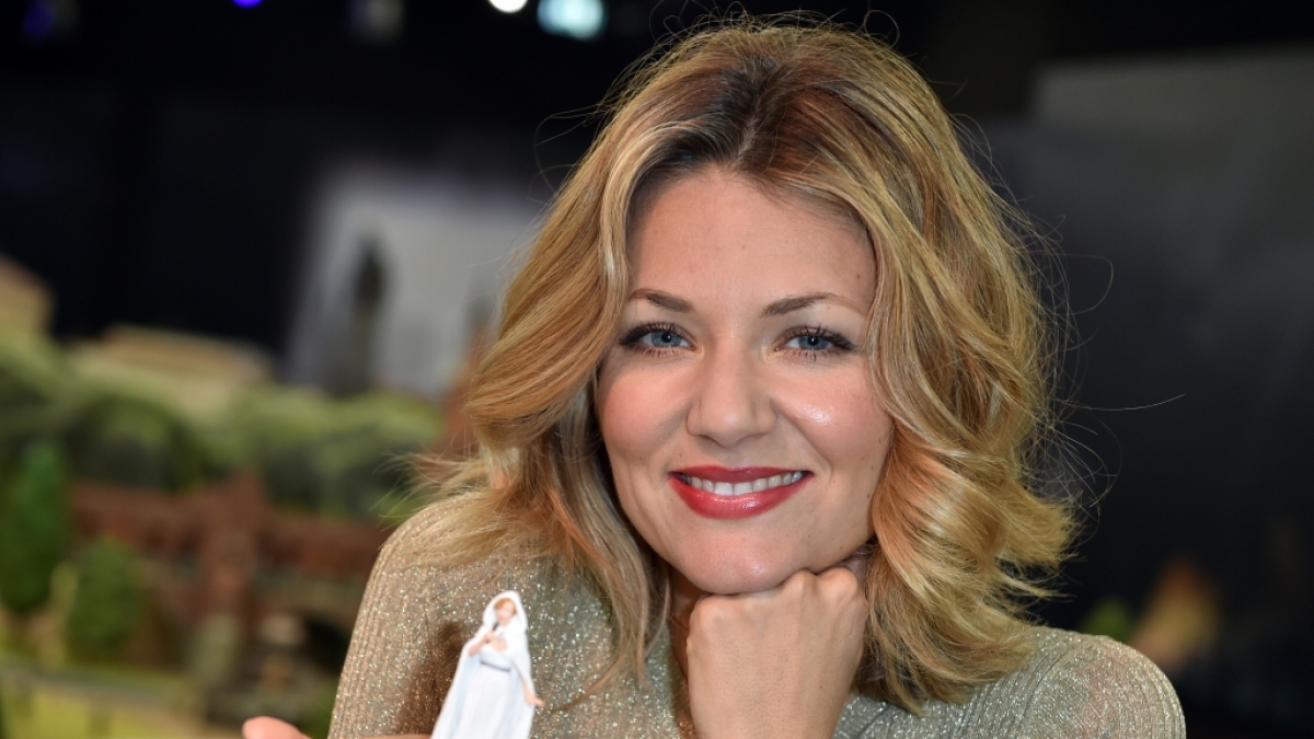 Ella Endlich gelang mit dem Aschenbr&ouml;del-Hit "K&uuml;ss mich, halt mich, lieb mich" der Durchbruch. (Foto)