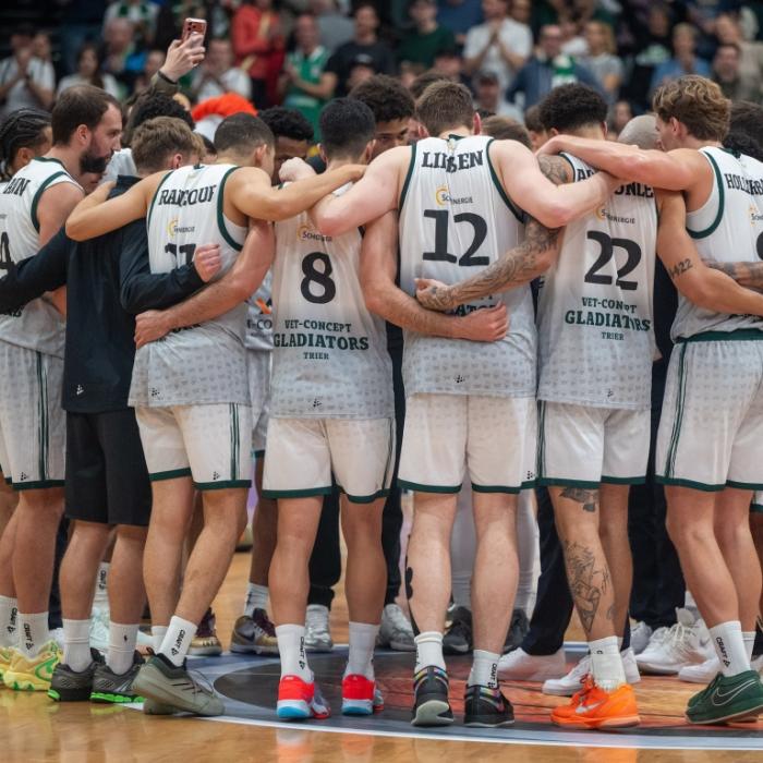 Ergebnisse, Highlights und Trainerstimmen zum 98:85-Sieg für Gladiators