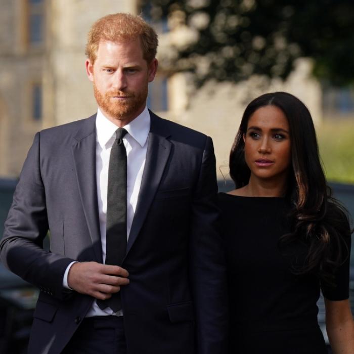 Ohne Meghan zur Krönung! Harry erträgt eigene Familie nicht länger als 48 Stunden