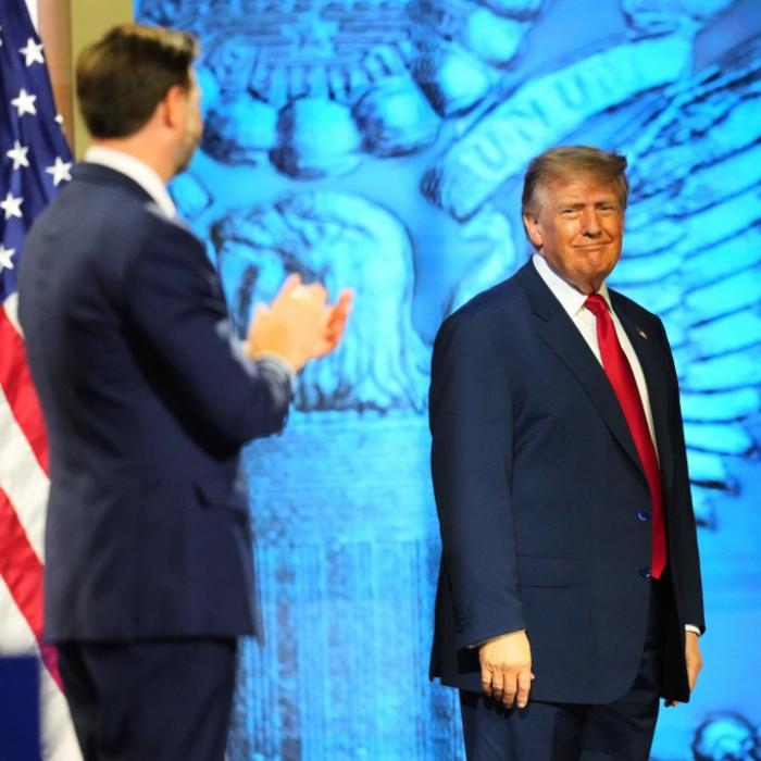 Vance bringt Trump mit Schlaf-Geständnis in Erklärungsnot