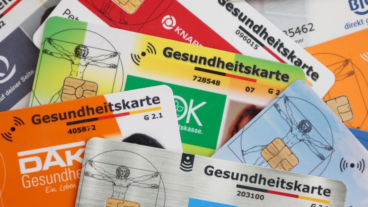 Gesetzlich Versicherte m&uuml;ssen im Jahr 2026 erneut mit steigenden Krankenkassen-Beitr&auml;gen rechnen. (Foto)