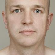 Thomas Becher gibt tantrisch inspirierte Massagen und Berührungsrituale in Leipzig.