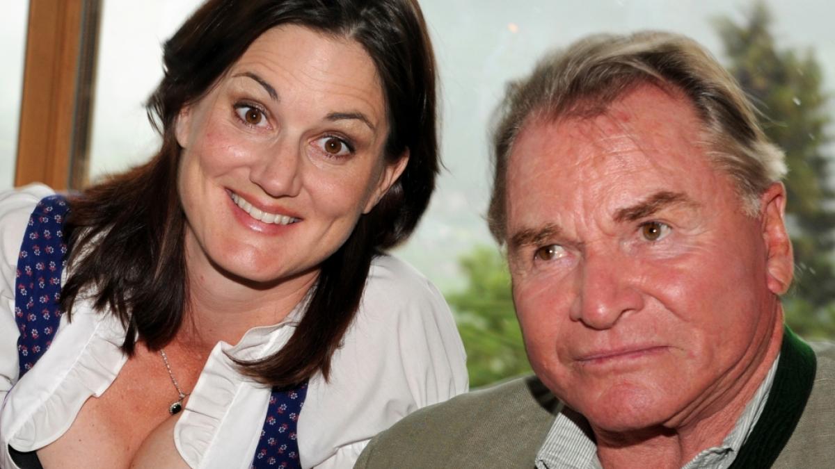 Schauspieler Fritz Wepper mit seiner Frau Susanne Kellermann. (Foto)