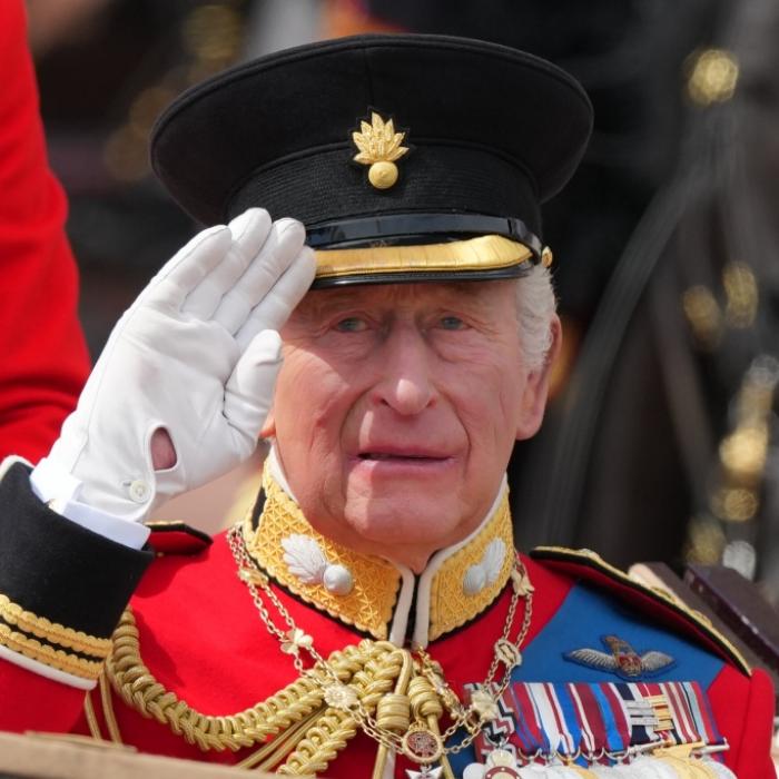 Trennung unausweichlich - Charles macht Schluss mit dem Buckingham-Palast