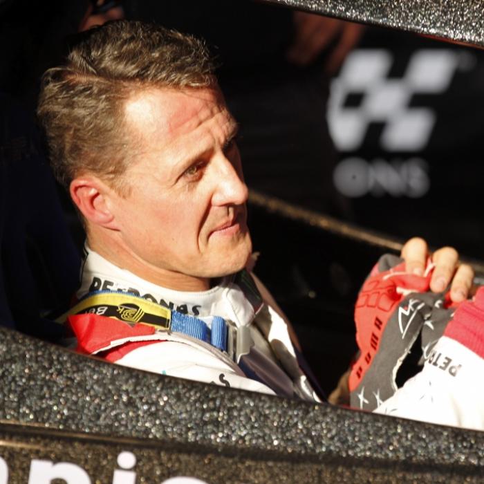 Formel-1-Star wird 55 Jahre alt! Sehen wir Schumi jemals wieder?