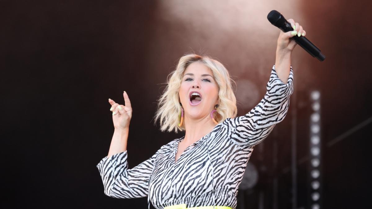 Beatrice Egli g&ouml;nnt ihren Fans einen Weihnachtskalender. (Foto)