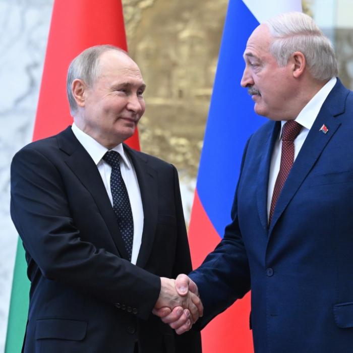 Putin-Vertrauter garantiert den Atomwaffen-Einsatz: 