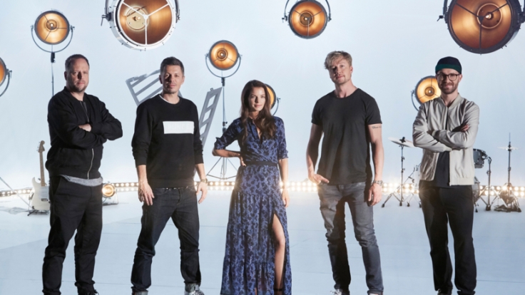 Für Mark Forster (r.), Michi Beck (2.v.l.), Yvonne Catterfeld (M.), Smudo (l.) und Samu Haber (2.v.r.) geht die Suche nach