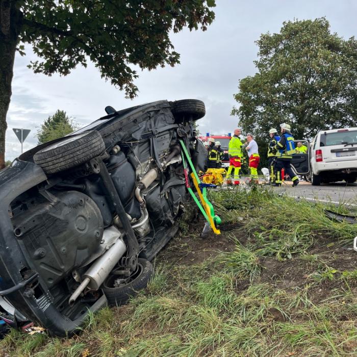 Frontalcrash! Mutter (38) stirbt vor Augen ihrer Kinder