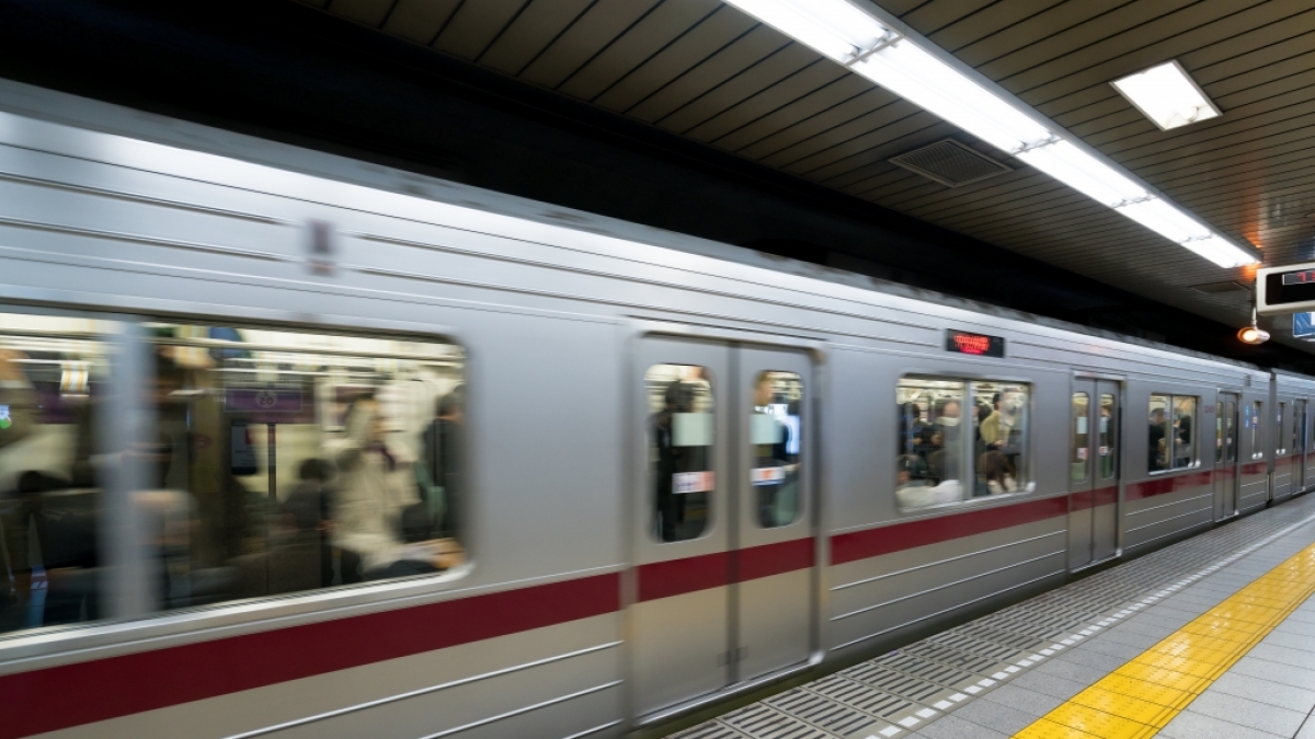 In Essen wurde ein Junge (13) von einer U-Bahn mitgerissen. (Symbolbild) (Foto)