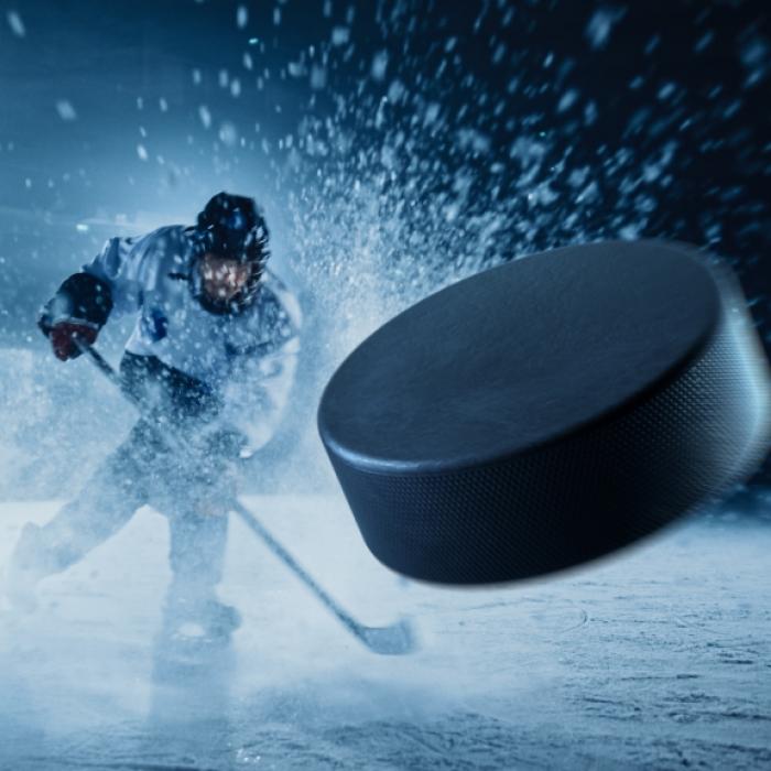 Kehle aufgeschlitzt! Eishockey-Profi (29) stirbt nach Crash im Spiel