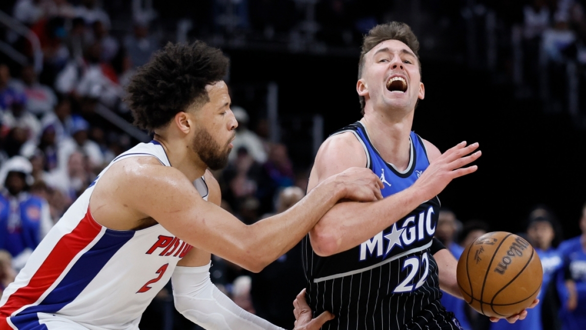 Franz Wagner von der Orlando Magic wird geblockt von Cade Cunningham von den Detroit Pistons, am 19.04.2026. (Symbolbild) (Foto)