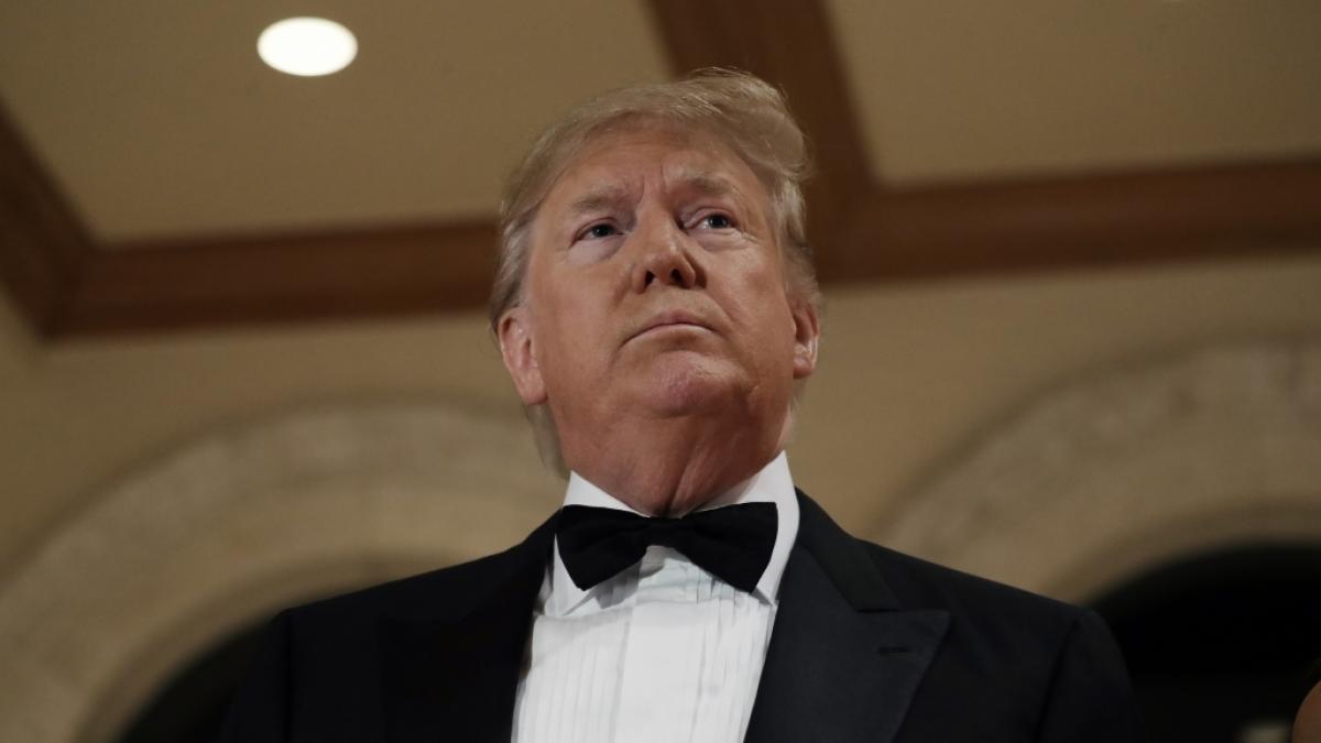 Ein Berater von Donald Trump ist mitten auf der B&uuml;hne zusammengebrochen. (Foto)
