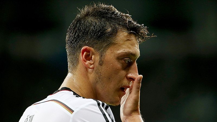Funkte laut Lell ständig in die Beziehung: Mesut Özil.