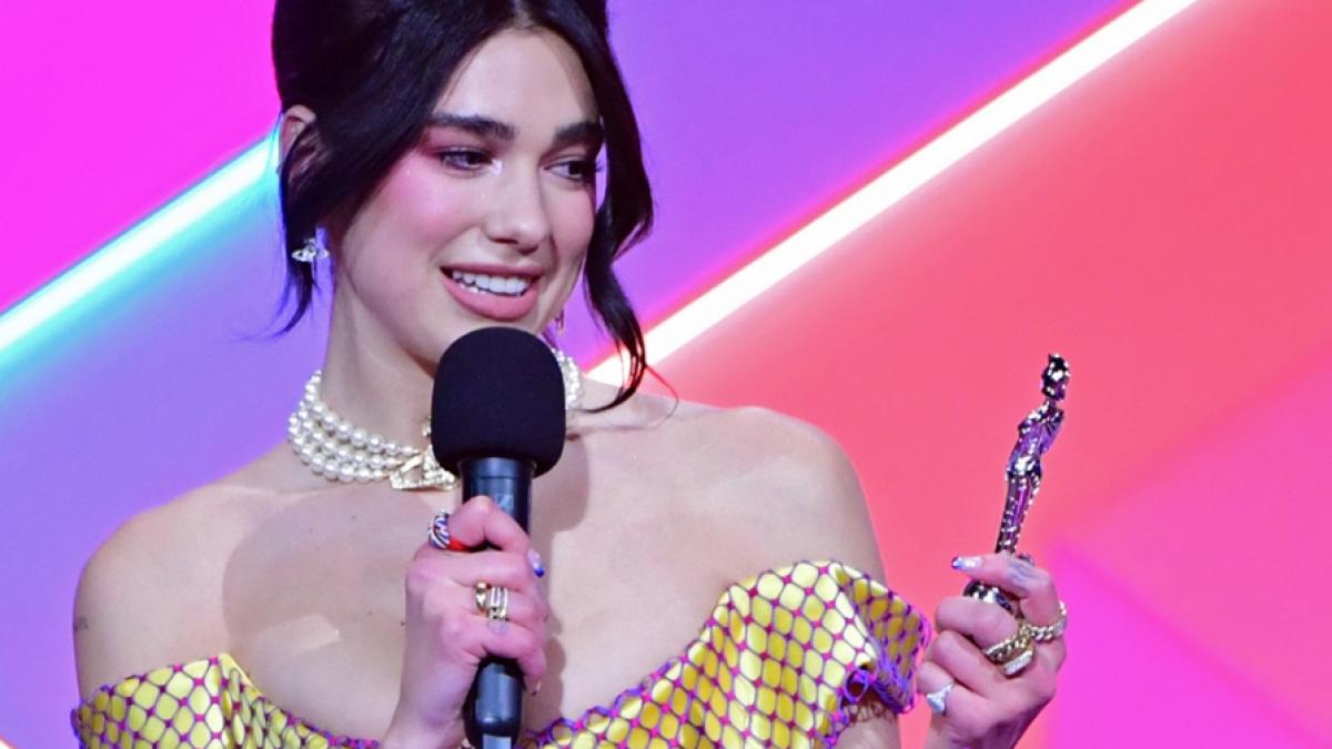 Dua Lipa zeigt sich im winzigen H&auml;kel-Bikini auf neuen Instagram-Fotos. (Foto)