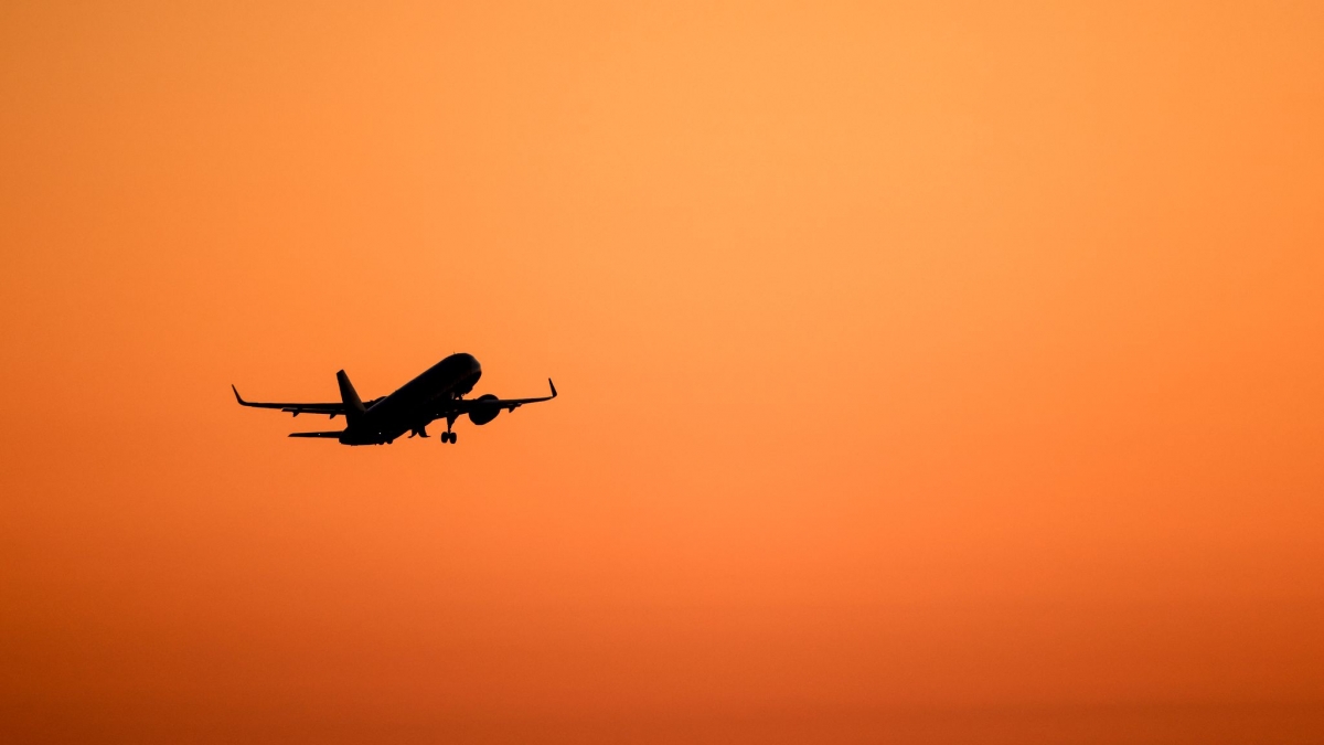 Flexibel reisen lohnt sich: Wer An- und Abreisetage verschieben kann, spart oft Geld. (Foto)
