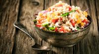 Getreide wie Couscous und Quinoa sind gesund.