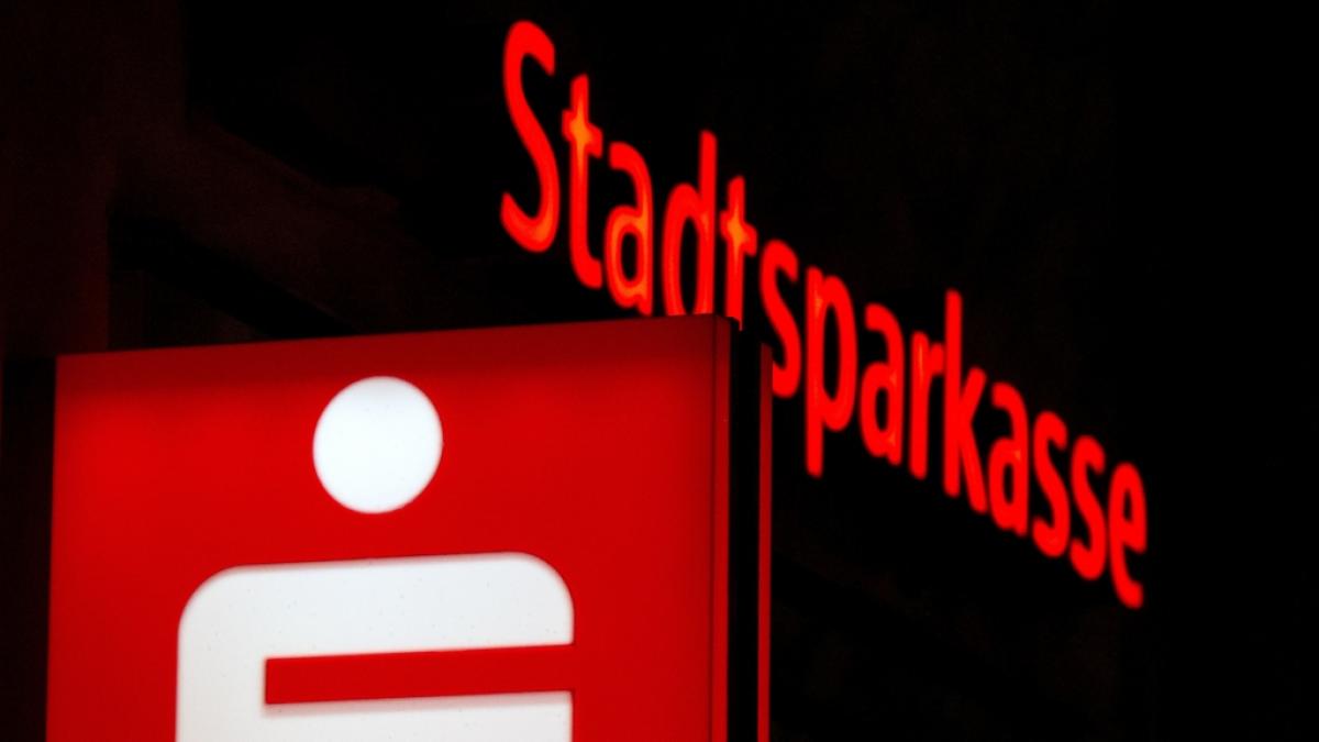 Die Sparkasse warnt vor einer neuen Betrugsmasche. (Foto)