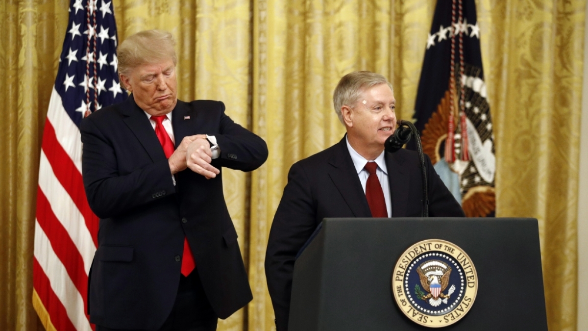 Senator Lindsey Graham (rechts) hat eine deutliche Warnung an Wladimir Putin ausgesprochen. (Foto)