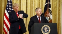 Senator Lindsey Graham (rechts) hat eine deutliche Warnung an Wladimir Putin ausgesprochen.