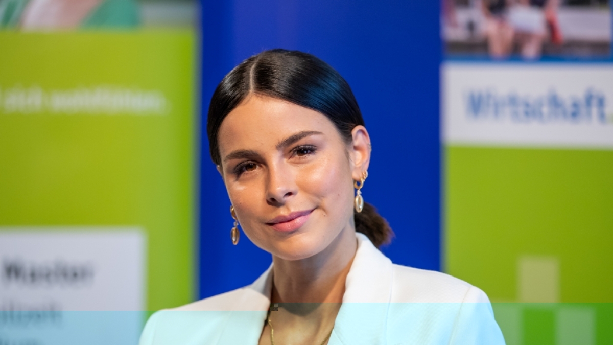 Lena Meyer-Landrut hat sich einer v&ouml;llig neuen Erfahrung hingegeben. (Foto)