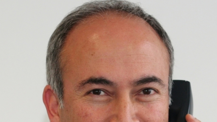 Dr. med. Reza Alamdar