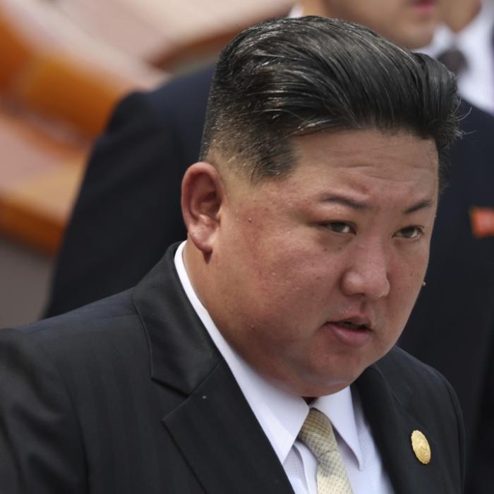 Drillt der Nordkorea-Machthaber hier sein Töchterchen auf Dynastie-Erbin?