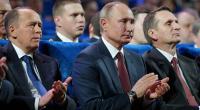 Der Putin-Vertraute Sergej Naryschkin (re.), Chef des russischen Auslandsgeheimdienstes, wirft den USA atomare Provokationen vor.