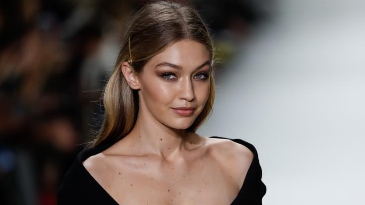 New mom Gigi Hadid: Five months after birth, she rocks the catwalk