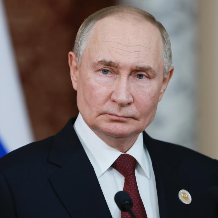 Plötzlich mysteriöse Truppen aufgetaucht - Nato-Staat schließt Grenze zu Russland