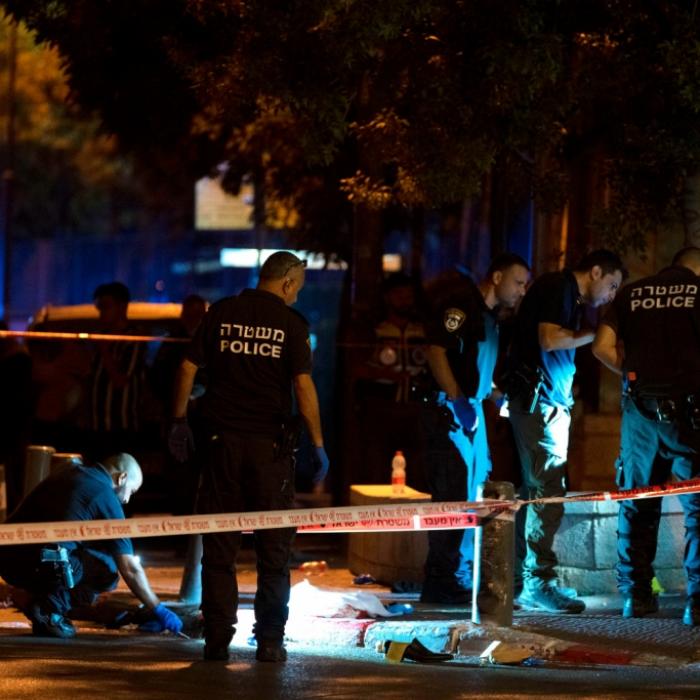 Attentäter verletzt mindestens 8 Menschen - Schwangere unter Opfern