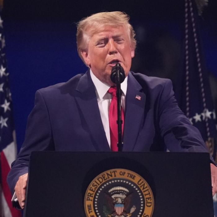 Leere Reihen statt Massenandrang - neue Bilder enthüllen Trumps Zahlen-Lüge